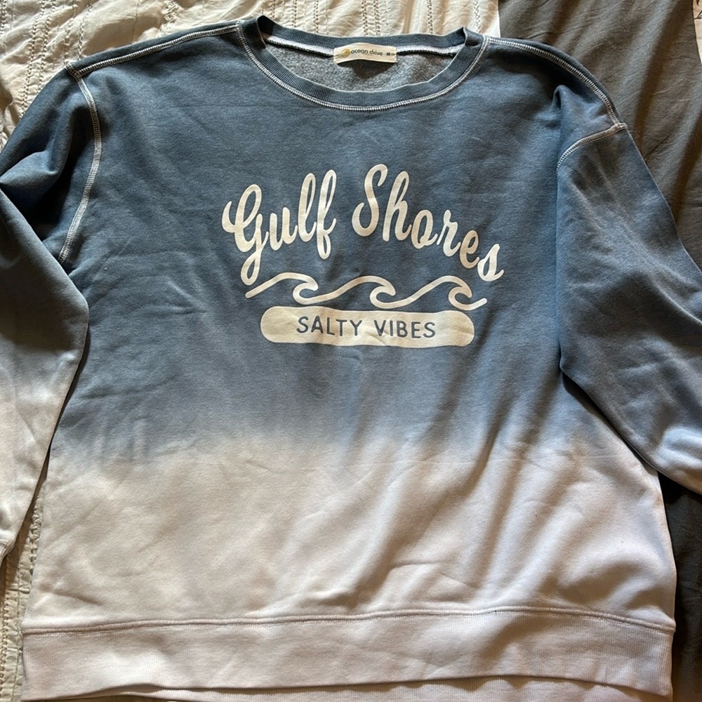 NWOT Ocean Drive sweatshirt size small